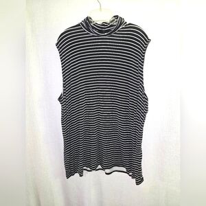 EVRI Women's 4X Black and White Striped Sleeveless Top Turtleneck